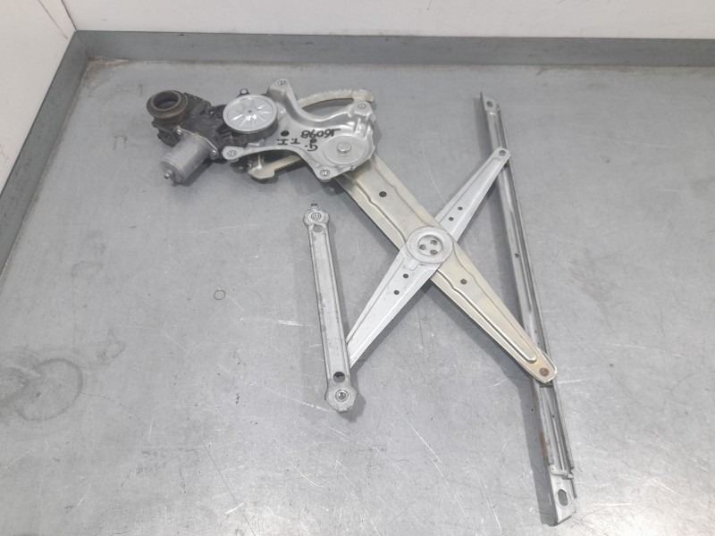 Recambio de elevalunas trasero izquierdo para lexus es 300h referencia OEM IAM 8572033360 ELECTRICO DENSO