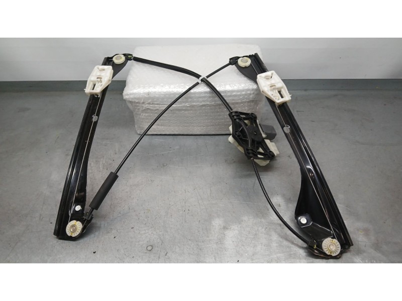 Recambio de elevalunas delantero derecho para skoda fabia ambition referencia OEM IAM 5JA959812K ELECTRICO 6 PINS 