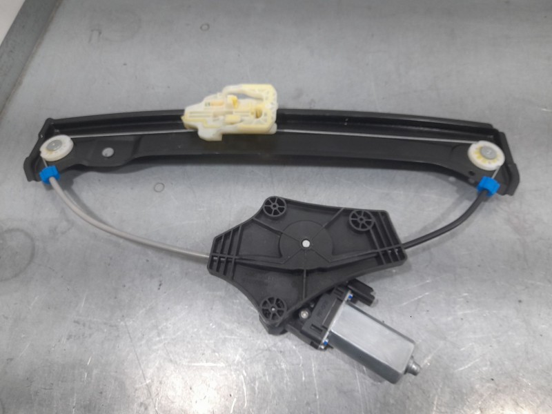 Recambio de elevalunas trasero derecho para mg mg 3 (5fp) mg 3 1.5 referencia OEM IAM 11198396  