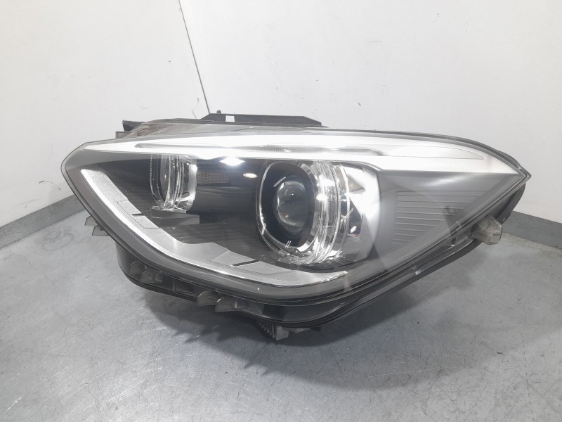 Recambio de faro izquierdo para bmw serie 1 lim. (f20) 114 d referencia OEM IAM 722967710 XENON HELLA