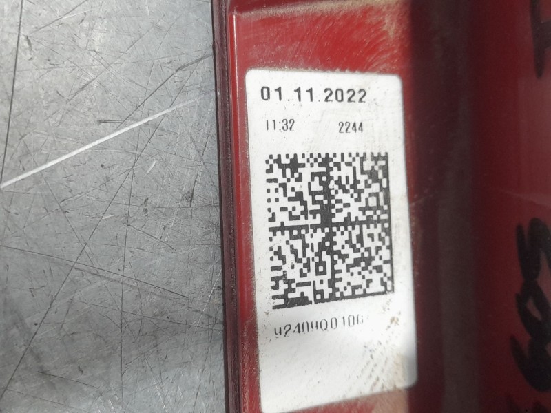 Recambio de piloto trasero central para hyundai i20 iii (bc3, bi3) 1.0 t-gdi referencia OEM IAM 92409Q0100 REFLECTANTE 