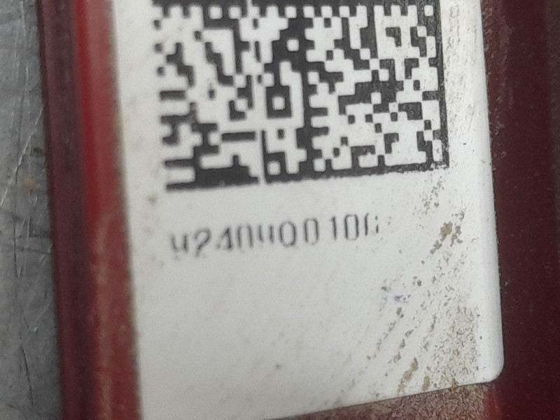 Recambio de piloto trasero central para hyundai i20 iii (bc3, bi3) 1.0 t-gdi referencia OEM IAM 92409Q0100 REFLECTANTE 