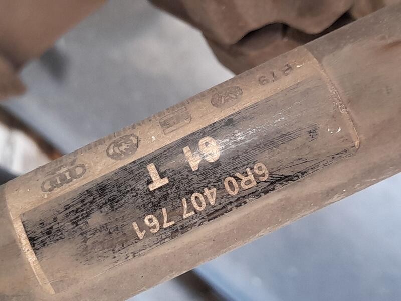 Recambio de transmision delantera izquierda para seat ibiza iv (6j5, 6p1) 1.2 referencia OEM IAM 6R0407761  