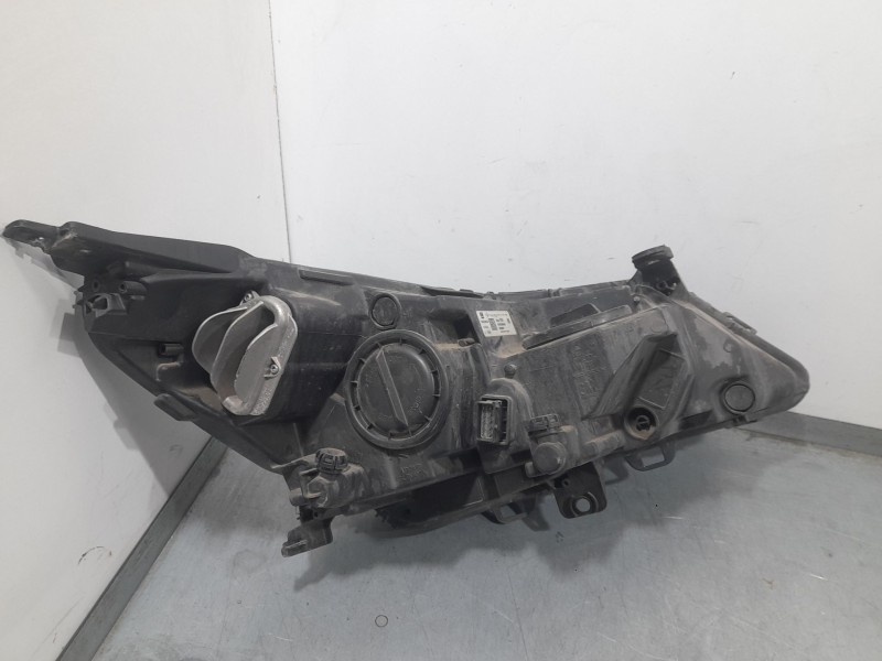 Recambio de faro izquierdo para opel astra k sports tourer (b16) 1.6 cdti (35) referencia OEM IAM 39081892 XENON GM