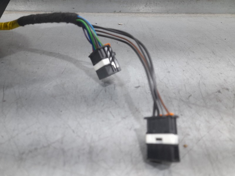 Recambio de retrovisor derecho para peugeot 2008 ii (ud_, us_, uy_, uj_, ur_, uc_) 1.2 puretech 130 referencia OEM IAM 98271326X