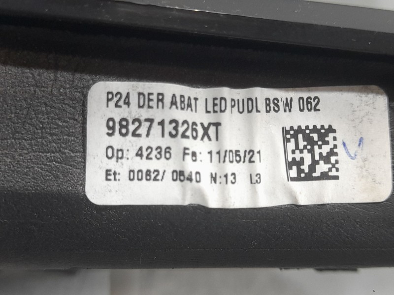 Recambio de retrovisor derecho para peugeot 2008 ii (ud_, us_, uy_, uj_, ur_, uc_) 1.2 puretech 130 referencia OEM IAM 98271326X