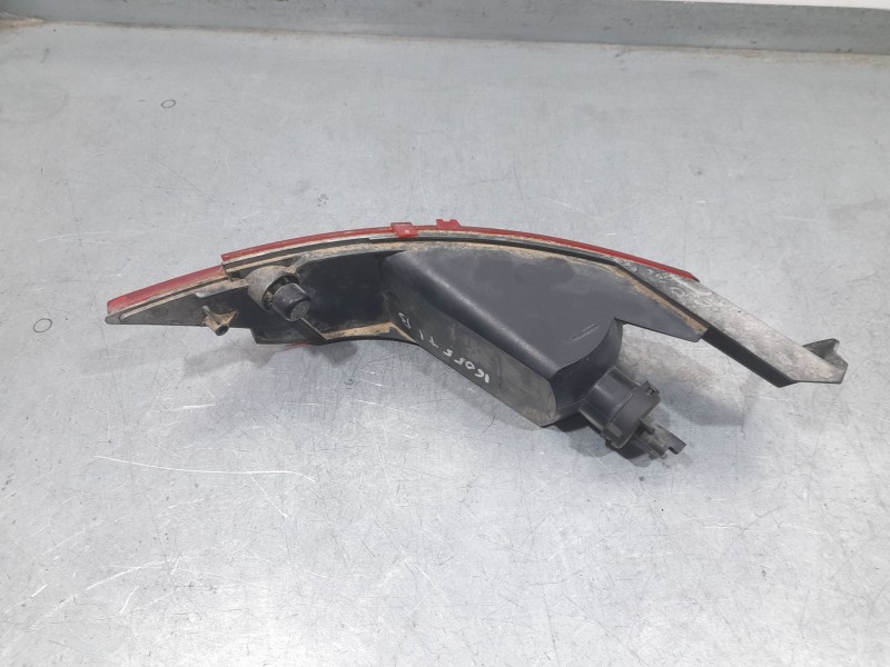 Recambio de piloto trasero izquierdo paragolpes para ford fiesta (ccn) gt-line referencia OEM IAM 8A6115K273  