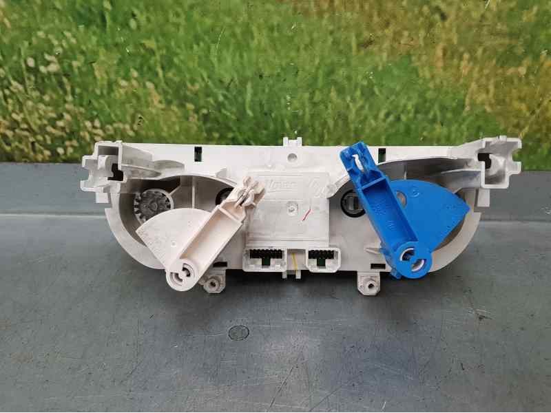 Recambio de mando calefaccion / aire acondicionado para renault clio iv business referencia OEM IAM 272705324R T1019676Z VALEO