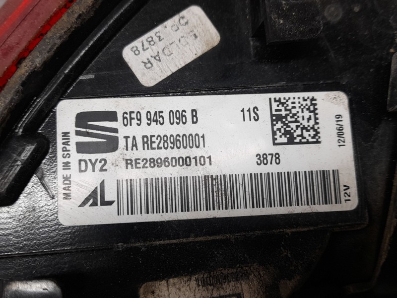 Recambio de piloto trasero derecho exterior para seat arona style edition referencia OEM IAM 6F9945096B  EXTERIOR