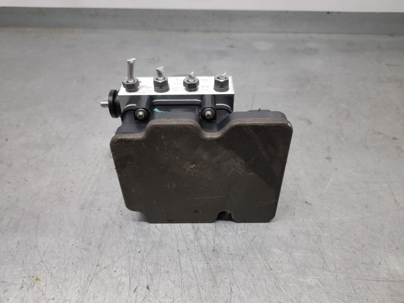 Recambio de abs para renault clio v techno referencia OEM IAM 476604694R  