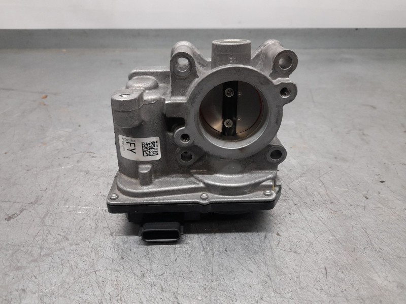 Recambio de caja mariposa para renault captur limited referencia OEM IAM 161206038R  