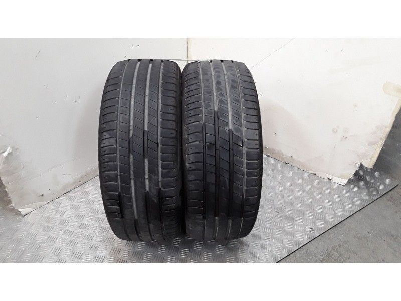 Recambio de neumatico pareja para neumaticos reutilizados - referencia OEM IAM 225501798V BFGOODRICH 225/50/17/98V