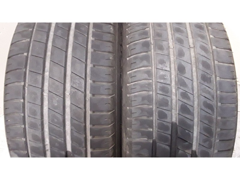 Recambio de neumatico pareja para neumaticos reutilizados - referencia OEM IAM 225501798V BFGOODRICH 225/50/17/98V