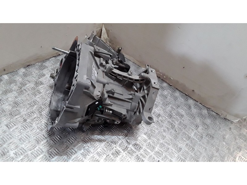 Recambio de caja cambios para fiat tipo hatchback (356_, 357_) 1.4 (356hxa1b) referencia OEM IAM 55276900 C510521 5 VELOCIDADES