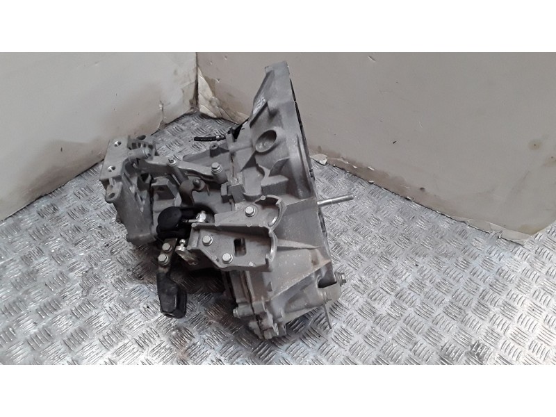Recambio de caja cambios para fiat tipo hatchback (356_, 357_) 1.4 (356hxa1b) referencia OEM IAM 55276900 C510521 5 VELOCIDADES