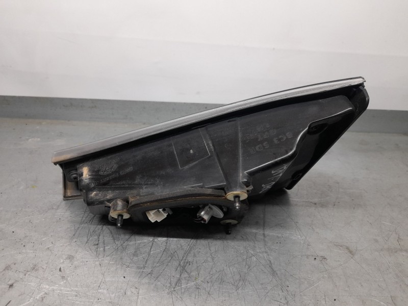 Recambio de piloto trasero izquierdo para hyundai i20 n line referencia OEM IAM 92403CO000 LED 