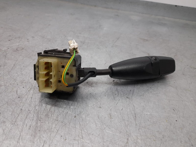 Recambio de mando limpia para daewoo lanos sx referencia OEM IAM 96276387  