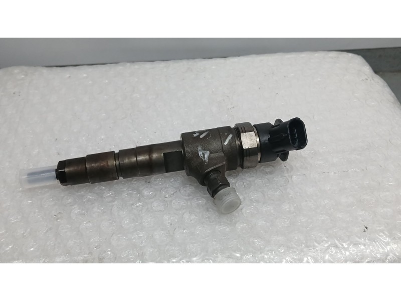 Recambio de inyector para ford transit courier b460 furgoneta/monovolumen 1.5 tdci referencia OEM IAM   
