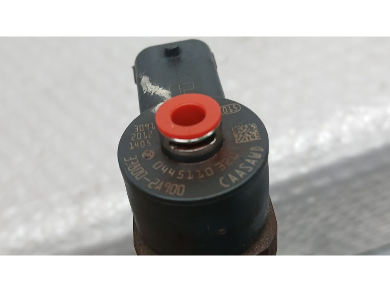 Recambio de inyector para kia cee´d (jd) 1.6 crdi 110 referencia OEM IAM   