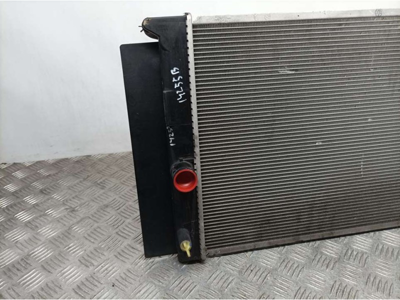 Recambio de radiador agua para toyota auris active referencia OEM IAM 4221336512  