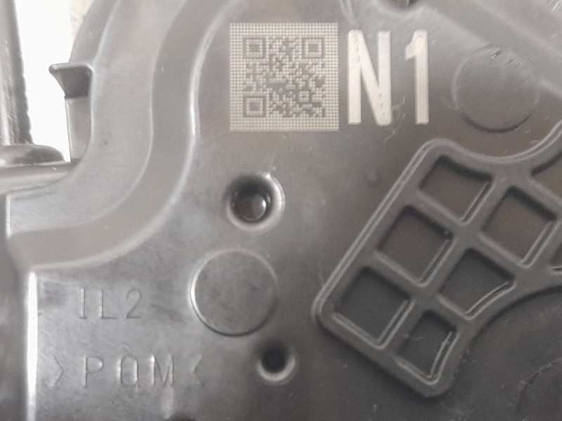 Recambio de cerradura puerta trasera izquierda para peugeot 108 1.0 vti 72 referencia OEM IAM B001174180  