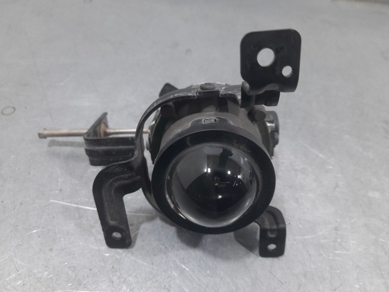 Recambio de faro antiniebla izquierdo para hyundai i10 ii (ba, ia) 1.2 referencia OEM IAM 92201B9500  