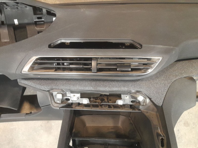 Recambio de kit airbag para peugeot 3008 ii suv (mc_, mr_, mj_, m4_) 1.5 bluehdi 130 referencia OEM IAM 98105497ZD C/SALPICADERO