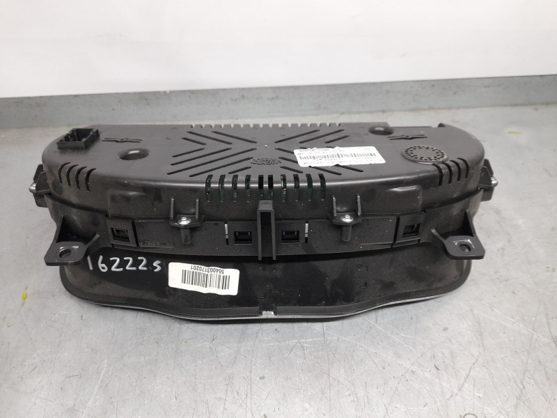 Recambio de cuadro instrumentos para jeep renegade sport fwd referencia OEM IAM 735686233  