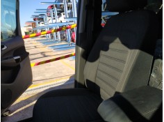 ASIENTO DELANTERO DERECHO 