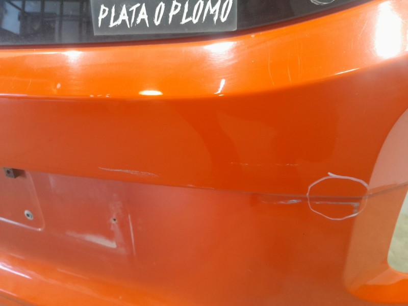 Recambio de porton trasero para jeep renegade sport fwd referencia OEM IAM 51949867  