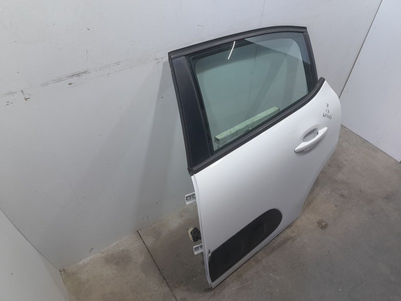 Recambio de puerta trasera izquierda para citroën c3 iii (sx) 1.2 vti 82 referencia OEM IAM 9812716780  