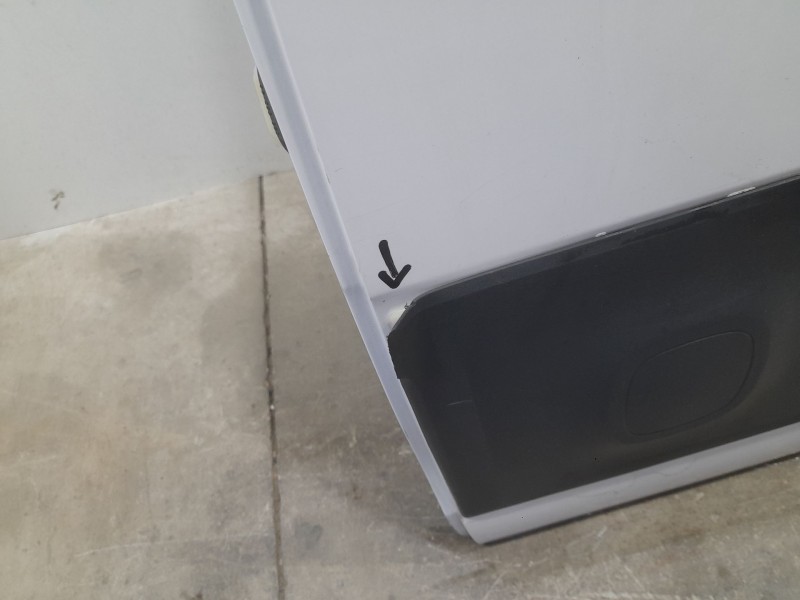 Recambio de puerta trasera izquierda para citroën c3 iii (sx) 1.2 vti 82 referencia OEM IAM 9812716780  