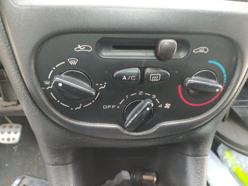 Recambio de mando calefaccion / aire acondicionado para peugeot 206 cc (2d) 1.6 16v (2dnfuf, 2dnfur) referencia OEM IAM   