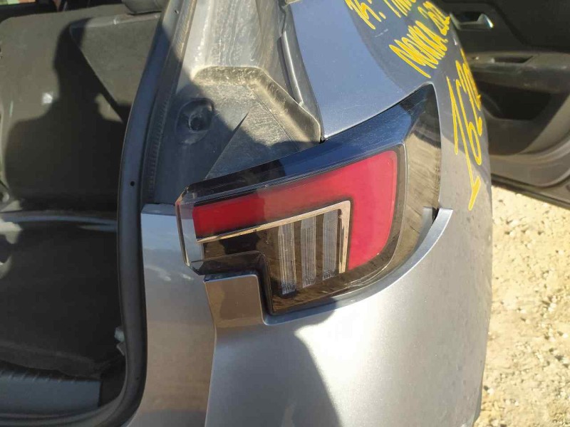 Recambio de piloto trasero derecho para opel mokka elegance referencia OEM IAM 9833721980  