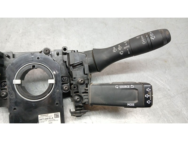 Recambio de mando luces y limpia para renault clio v techno referencia OEM IAM 255674797R  10508397