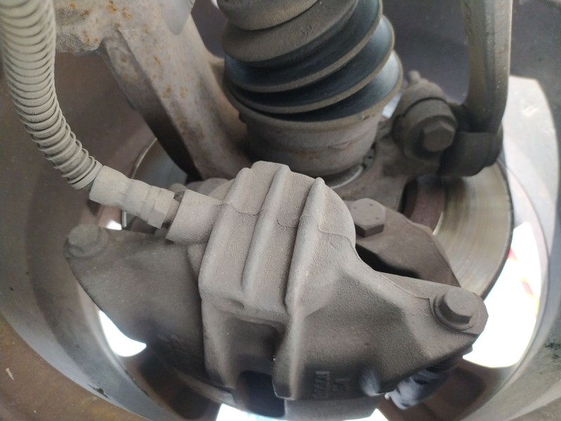 Recambio de mangueta delantera derecha para peugeot 206 cc (2d) 1.6 16v (2dnfuf, 2dnfur) referencia OEM IAM   