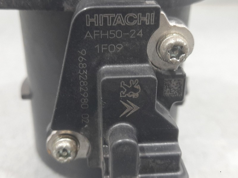Recambio de caudalimetro para citroën c3 picasso seduction referencia OEM IAM 9683282980 AFH5024 HITACHI