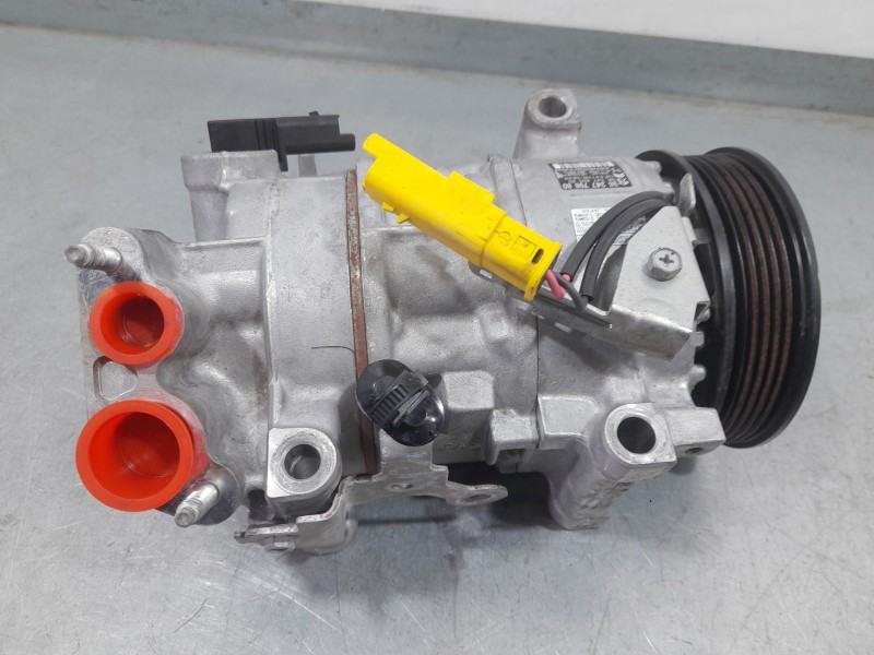 Recambio de compresor aire acondicionado para peugeot 2008 (p1) allure referencia OEM IAM 9834779880  
