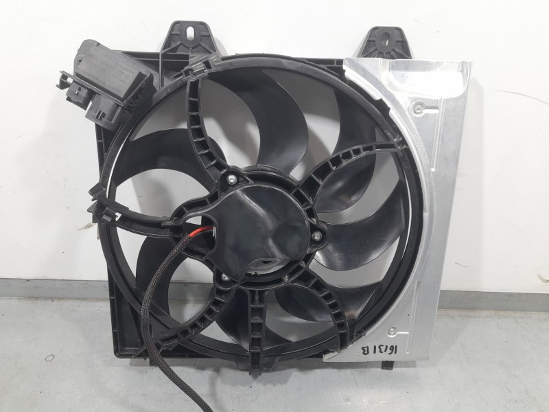 Recambio de electroventilador para opel corsa f gs referencia OEM IAM 9827752980  DENSO