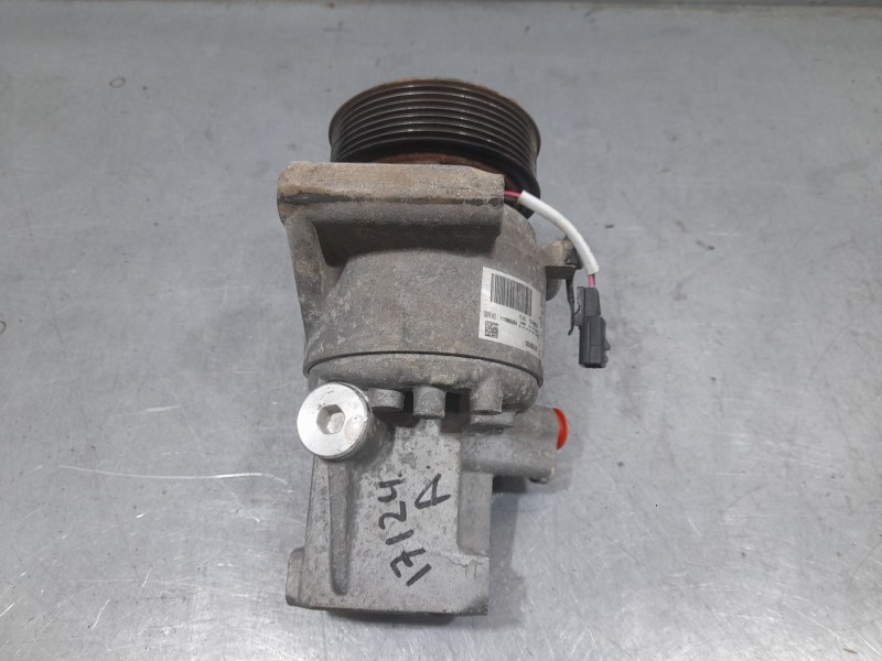 Recambio de compresor aire acondicionado para dacia logan ii tce 90 lpg referencia OEM IAM 926005689R DKCV09Z VALEO