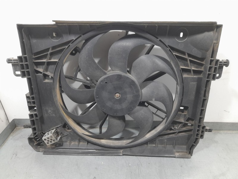 Recambio de electroventilador para dacia logan ii tce 90 lpg referencia OEM IAM 214818009R  