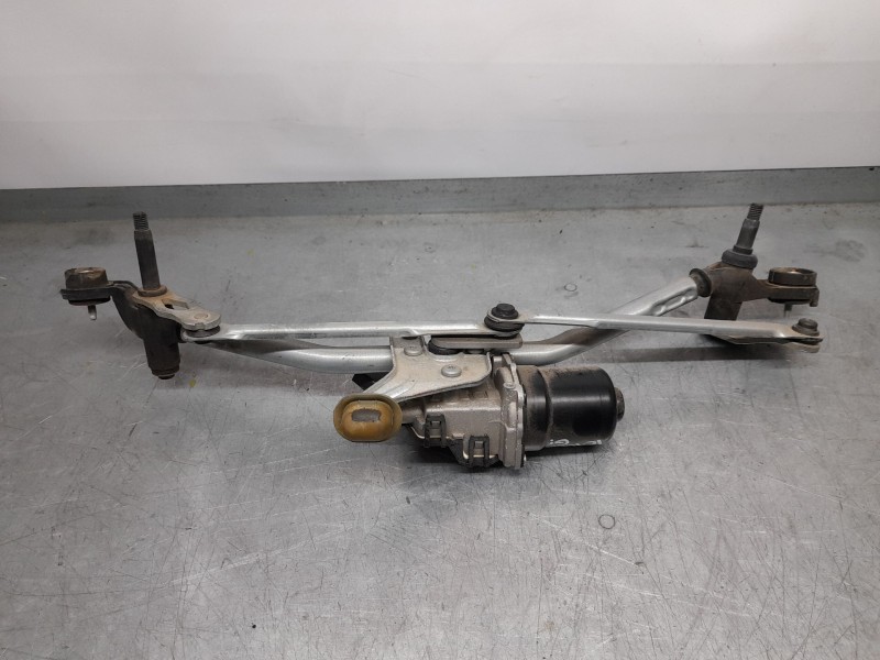 Recambio de motor limpia delantero para peugeot 2008 (p1) allure referencia OEM IAM 9824784980  VALEO