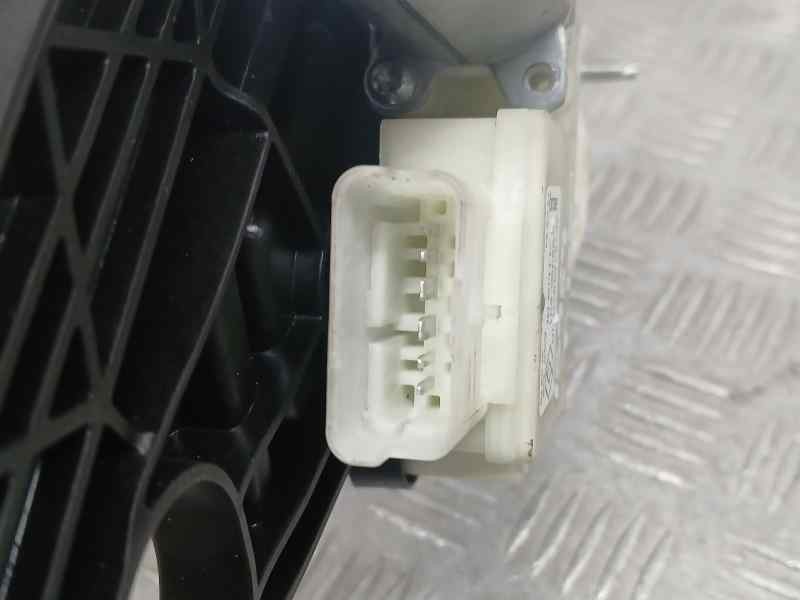 Recambio de elevalunas trasero izquierdo para renault captur ii techno referencia OEM IAM 827216497R C98393201 ELECTRICO BROSE