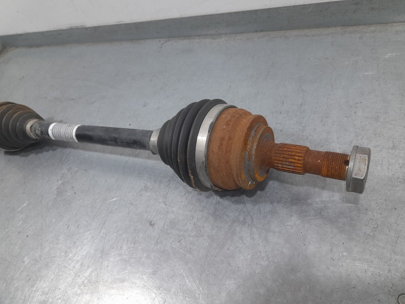 Recambio de transmision delantera derecha para opel corsa f gs referencia OEM IAM 9825390980  