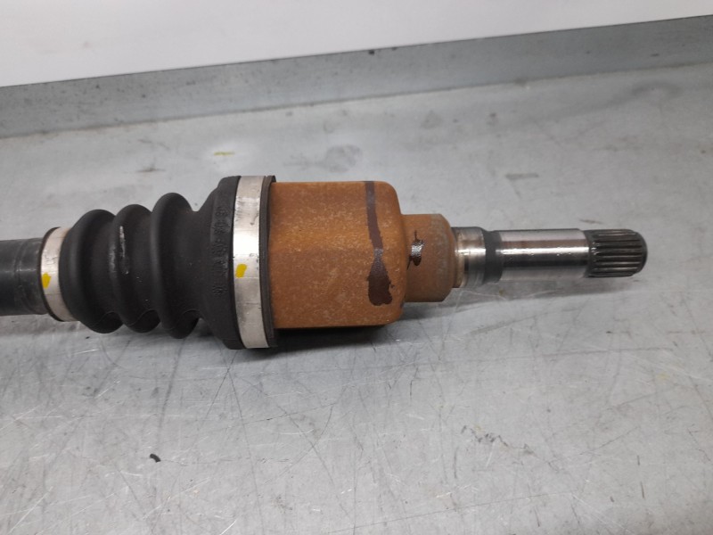 Recambio de transmision delantera derecha para citroën c3 iii (sx) 1.2 vti 82 referencia OEM IAM 9801611280  