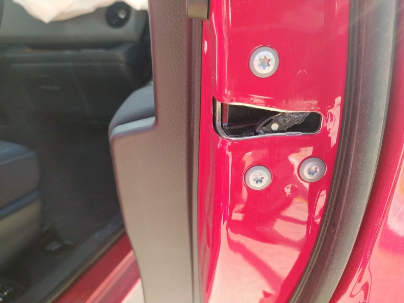 Recambio de cerradura puerta delantera derecha para toyota yaris (_p13_) 1.0 (ksp130) referencia OEM IAM 690300D550  