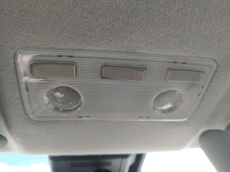 Recambio de luz interior para toyota yaris (_p13_) 1.0 (ksp130) referencia OEM IAM 812600D070B0  