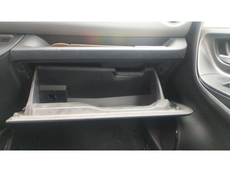 Recambio de guantera para toyota yaris (_p13_) 1.0 (ksp130) referencia OEM IAM   