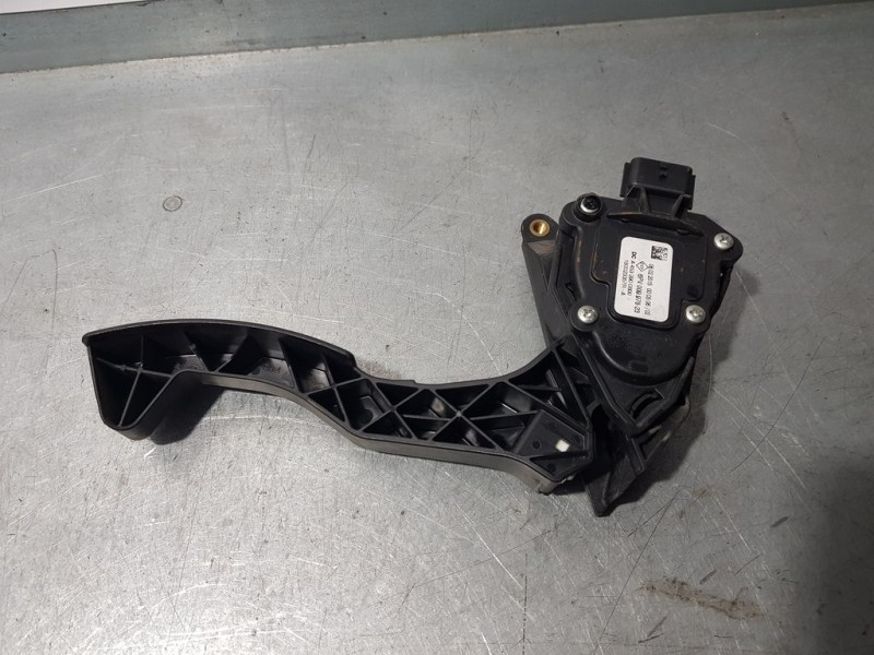 Recambio de potenciometro pedal para smart forfour basis (52kw) (453.042) referencia OEM IAM A4532900800 6PV00997823 HELLA