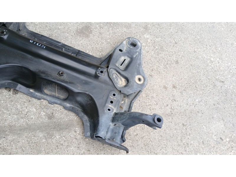 Recambio de puente delantero para opel corsa f gs referencia OEM IAM 9834696980  